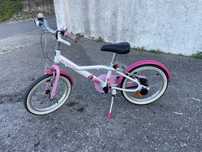 Bicleta criança pouco uso