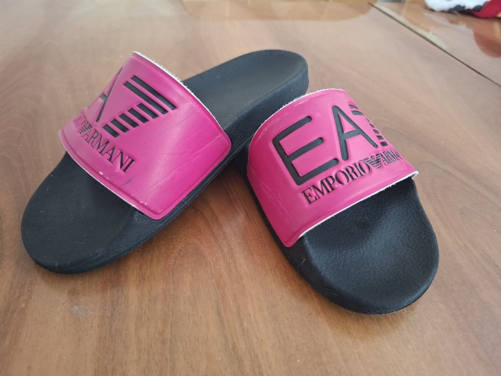 Empiro Armani klapki basenowe rozmr. 36
