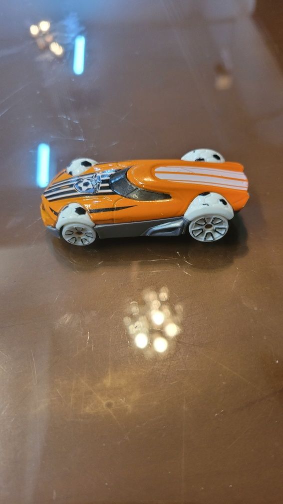 Hot Wheels bdd12car