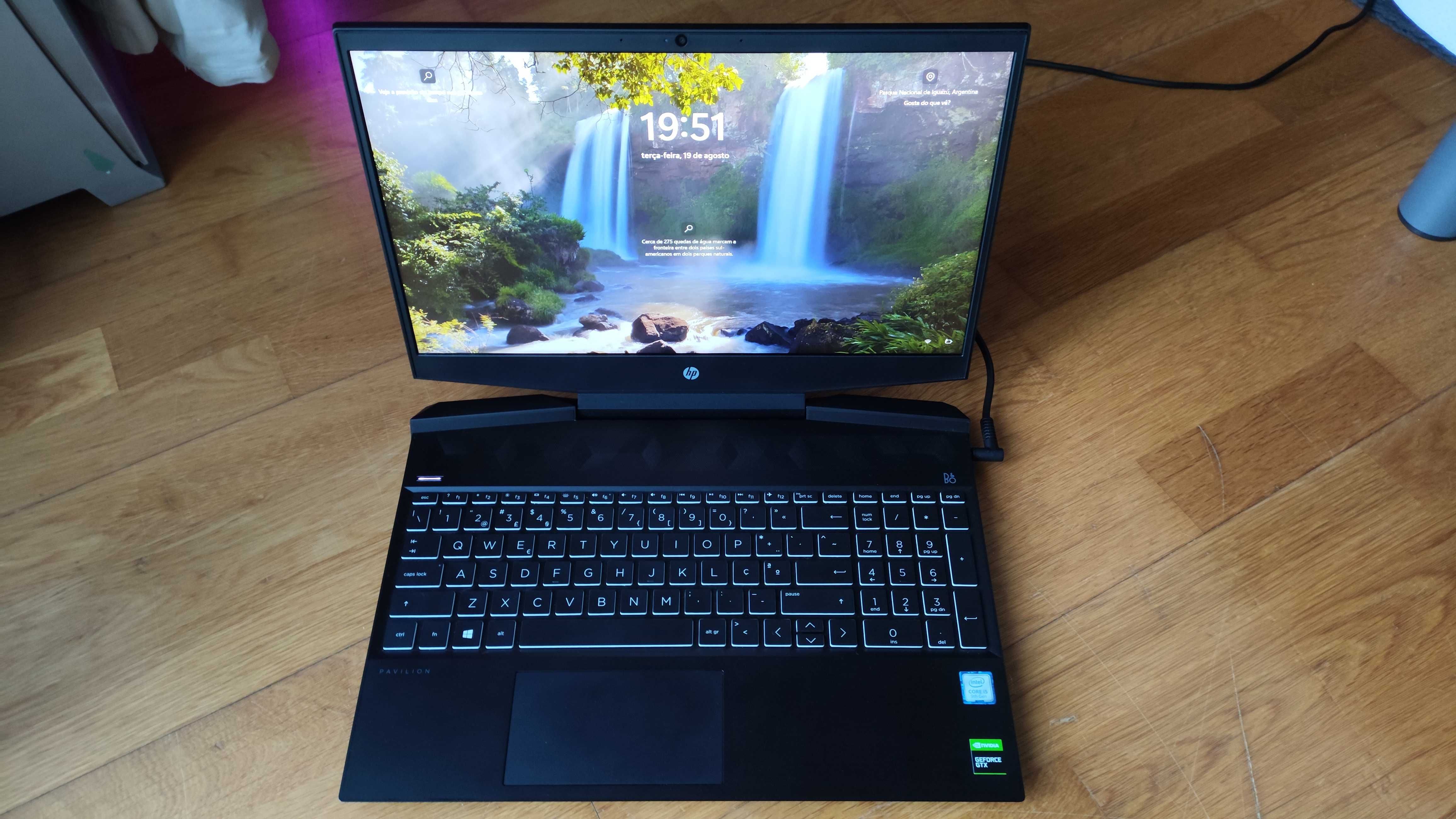 Portátil HP Pavilion Gaming - 15-dk0004np (pouco uso)