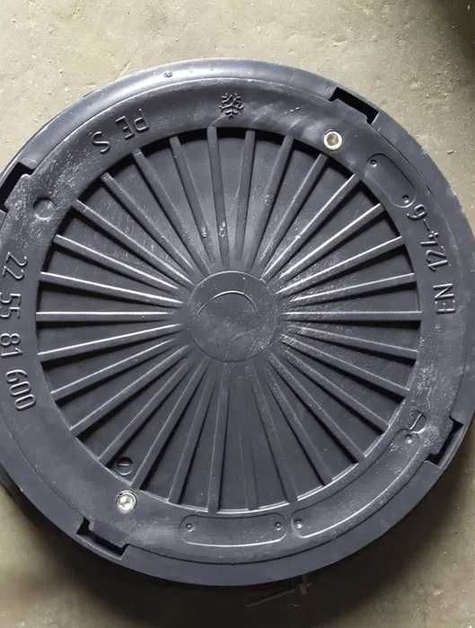 Люки канализационные