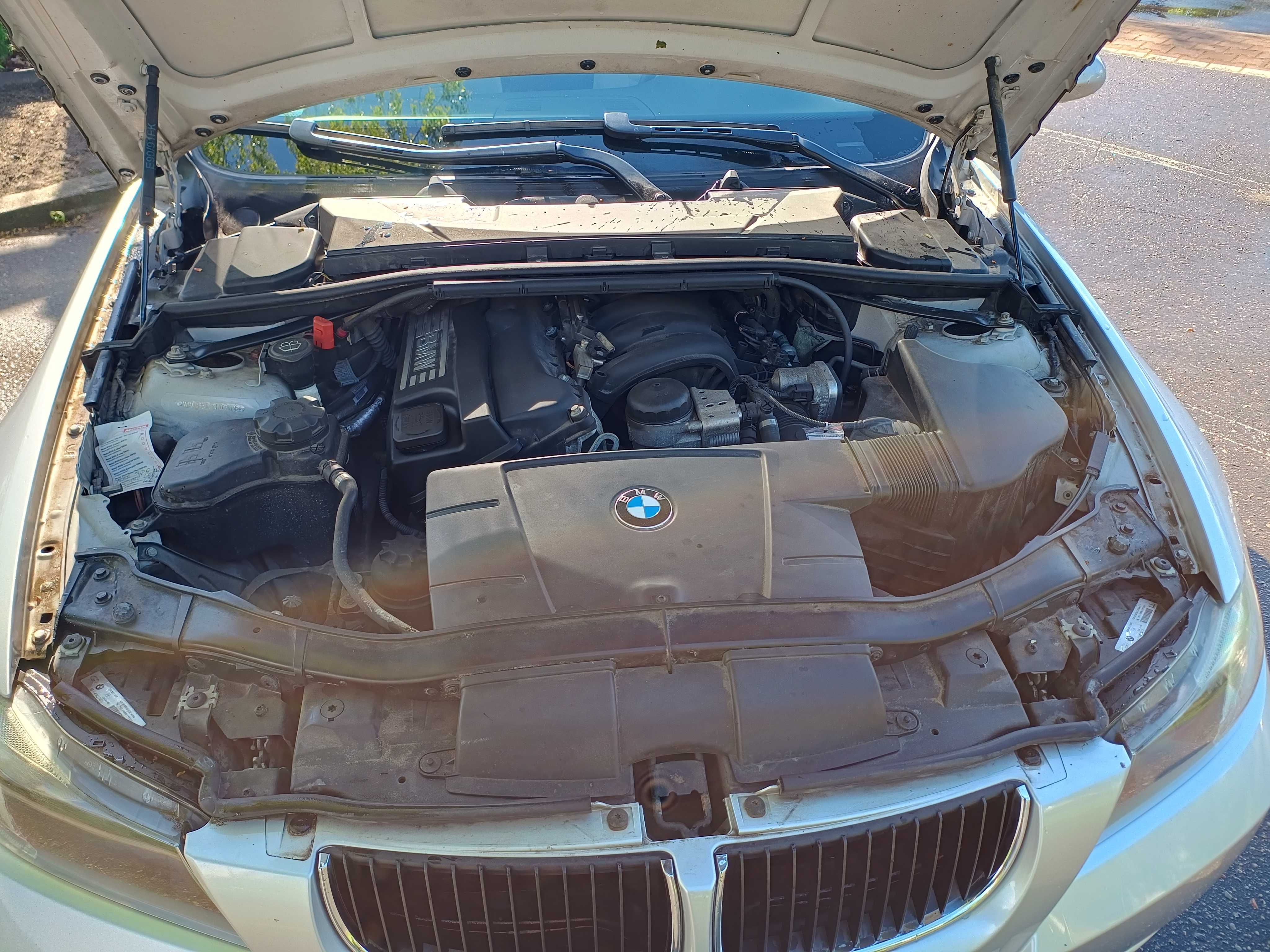 BMW E91, seria 318i kombi