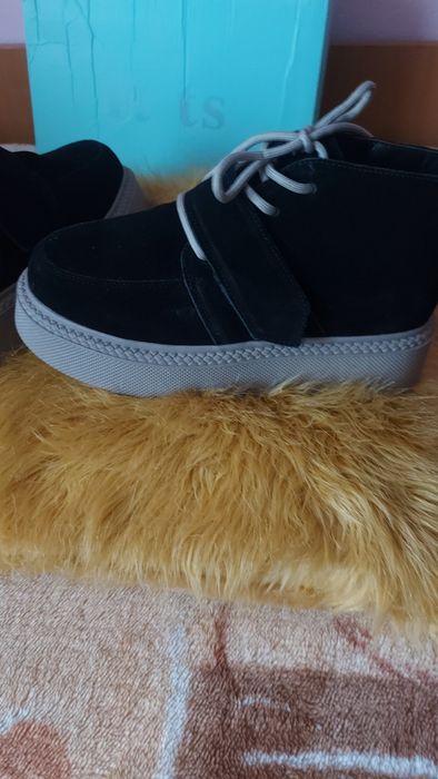 Жіночі, зимові, замшеві ботинки