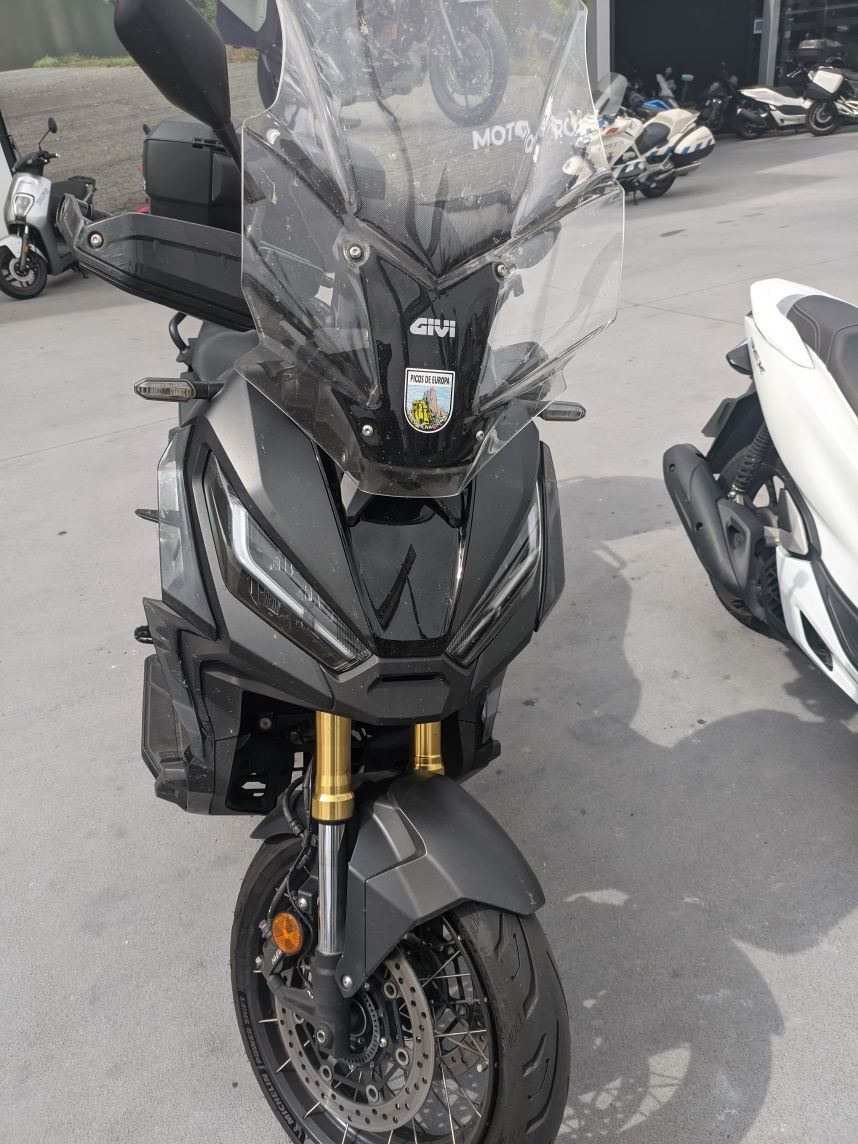 X-ADV 750 DCT 2024