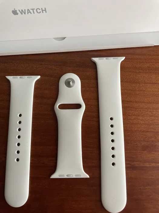 Apple Watch 4 cellular + pulseiras extra