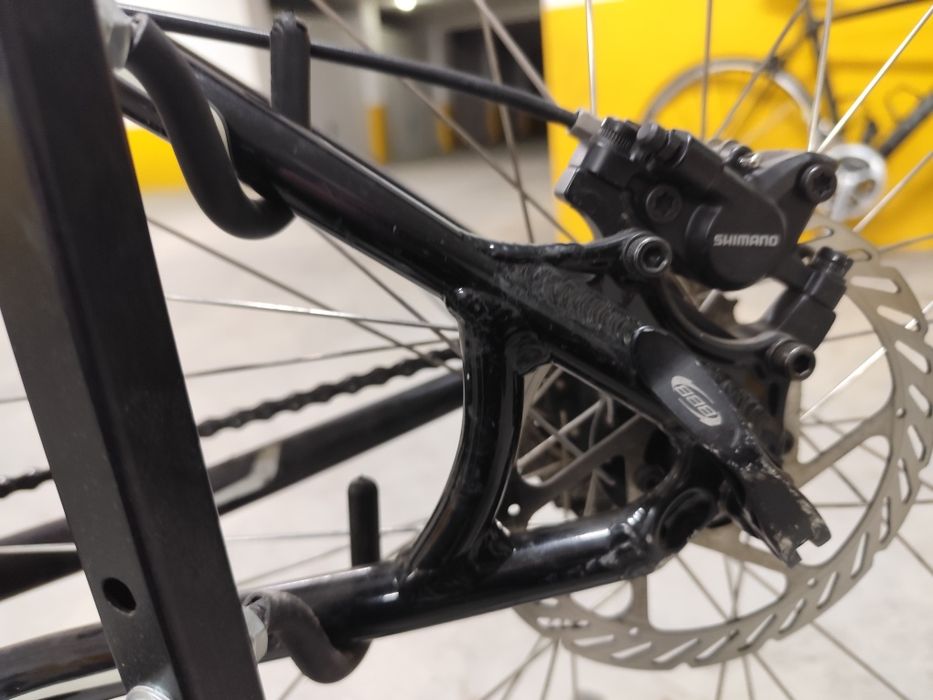 Bicicleta Specialized Hardrock Sport Roda 26