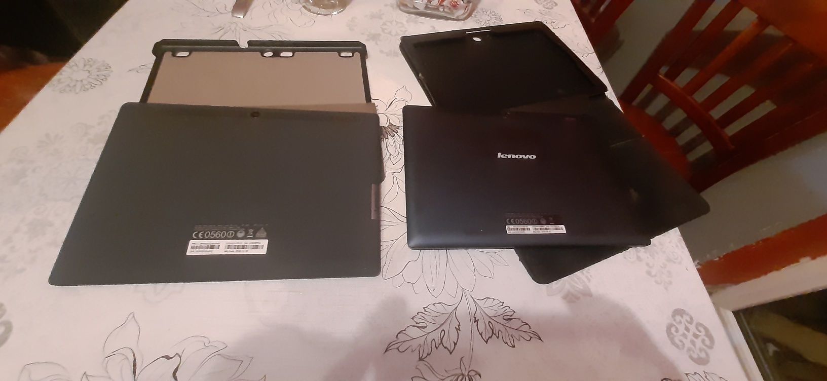 2x Tablet Lenovo 10.1 cala