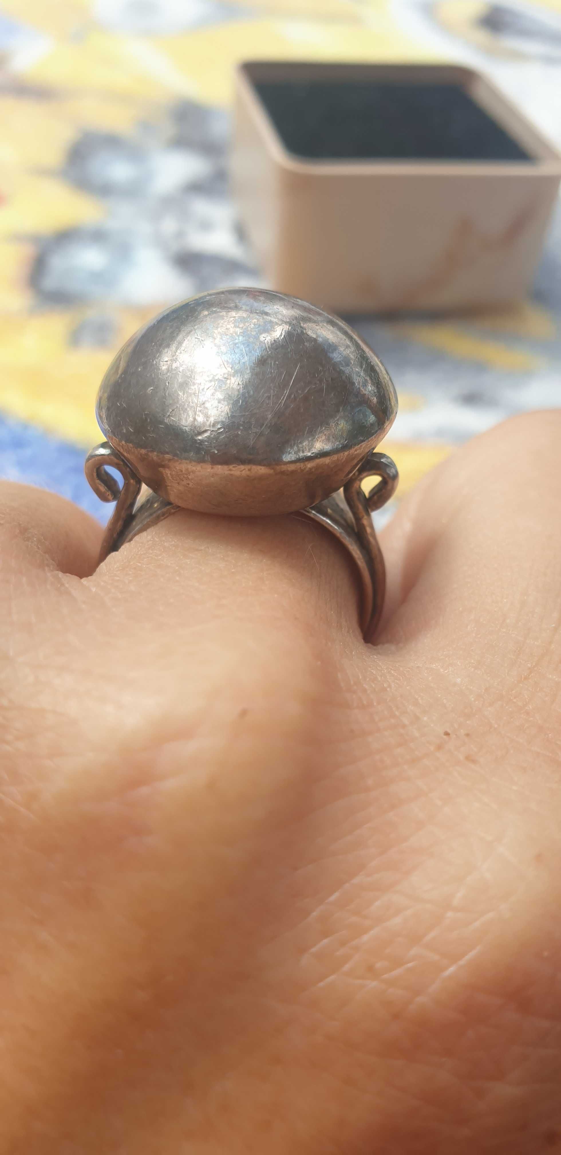 Orno projekt modernistyczny Julia Szefer srebrny pierścionek vintage