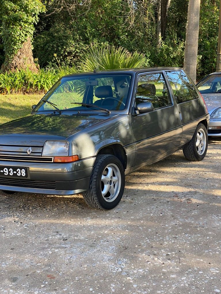 Renault super 5 GTR