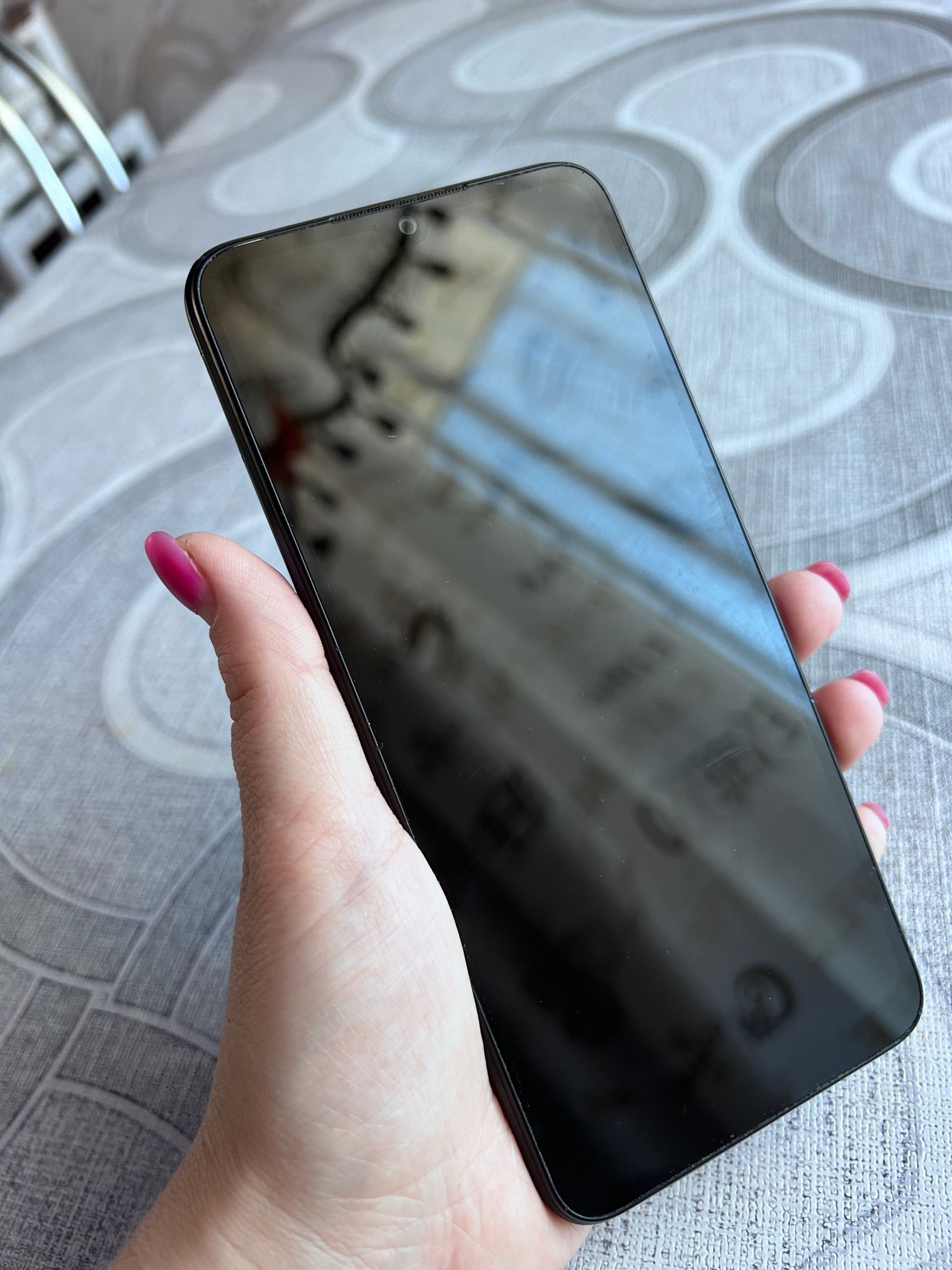 Телефон Redmi Xiaomi