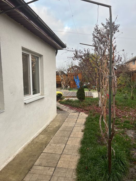 Продаж будинку або бізнес