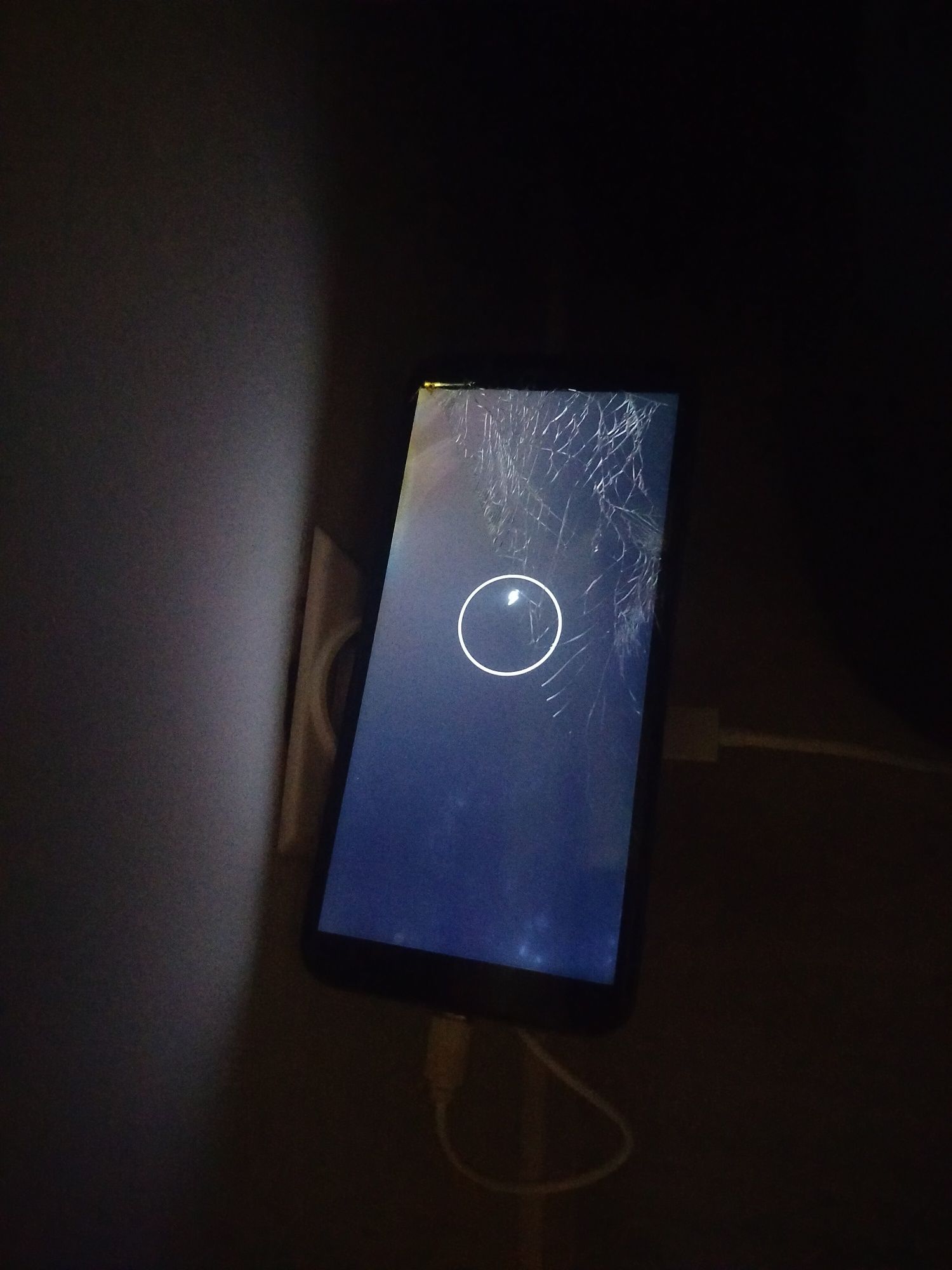 Samsung Galaxy j6+uszkodzony