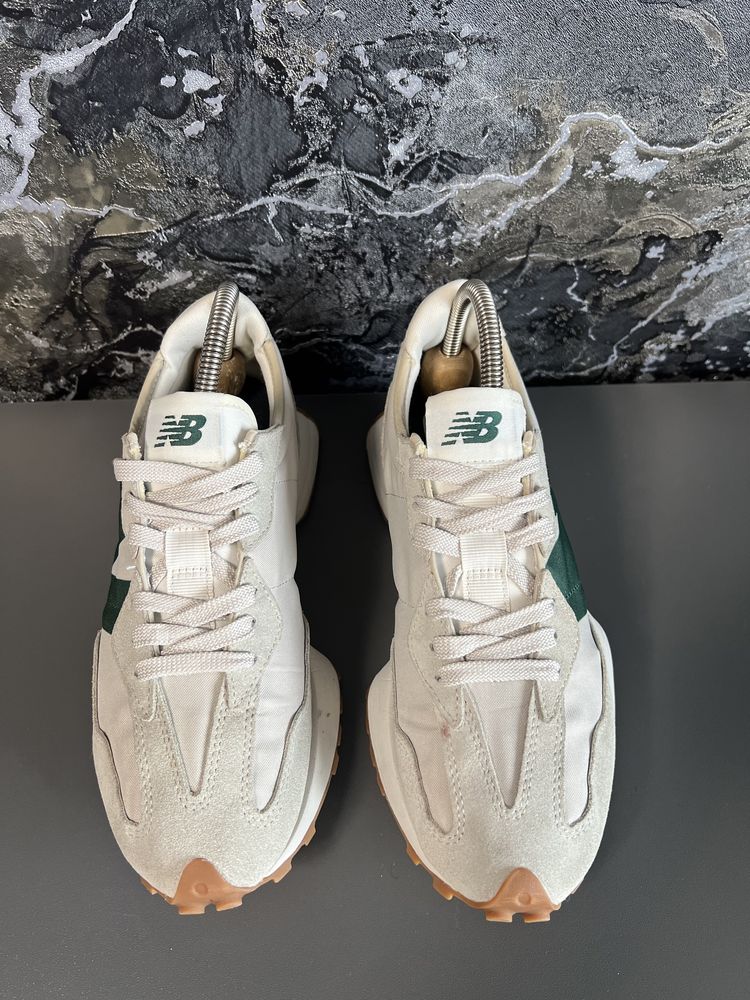 Кросівки чоловічі New Balance 327 40р