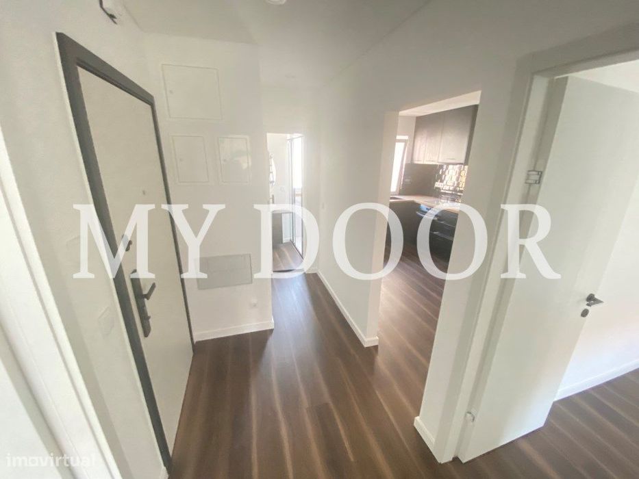 Apartamento T2 - Moscavide - Remodelado - A Estrear - Junto ao Metro