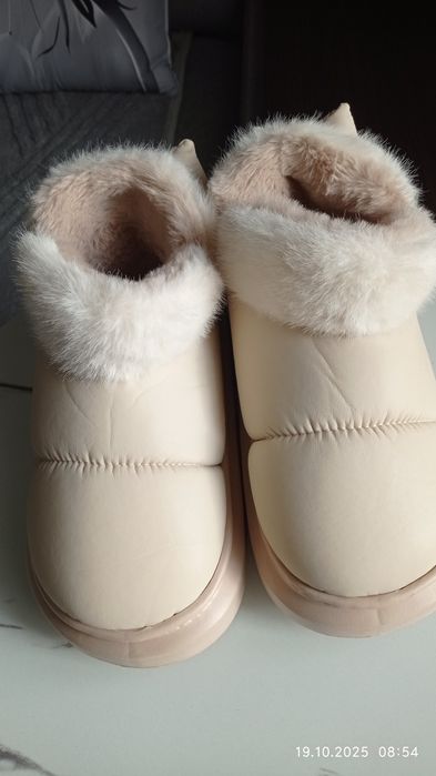 Уггі, зимові чоботи, уги