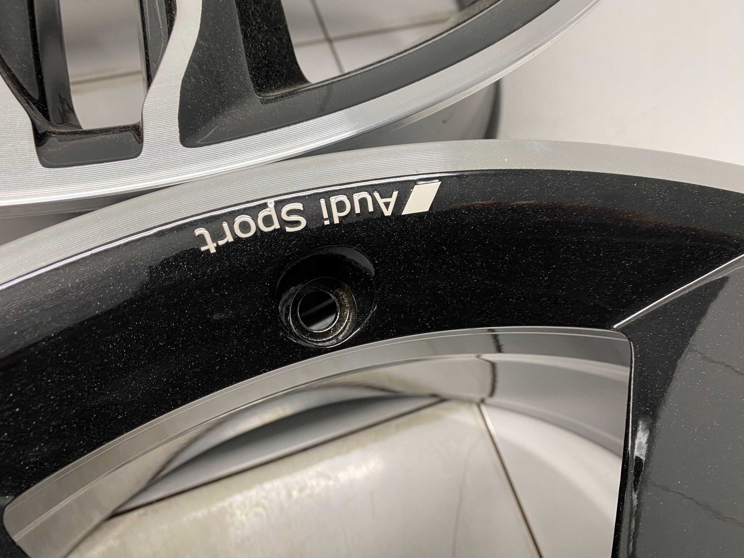 Felgi 20 Audi A6 4G0 4G9 s Line 8.5 ET43 0EM Ideal