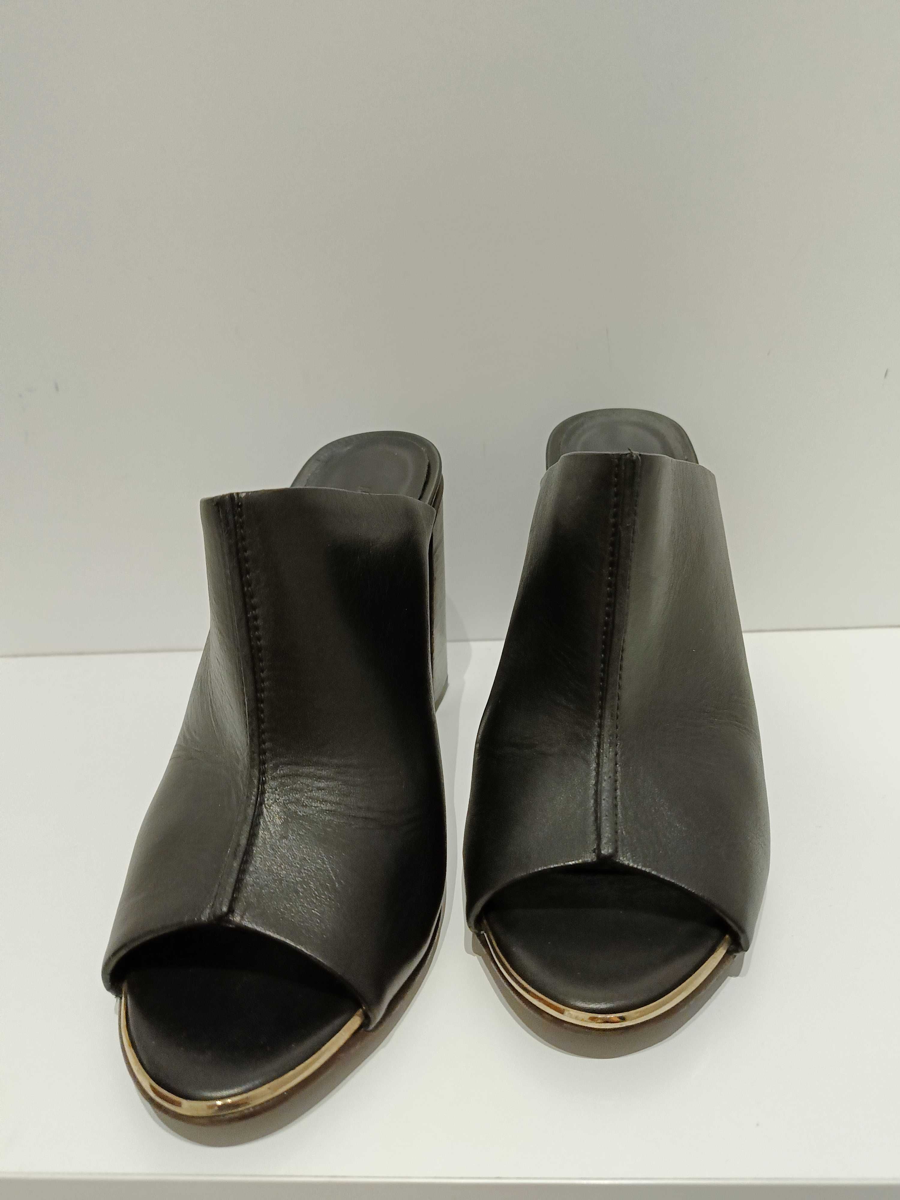 Klapki sandały Massimo Dutti 38 skórzane damskie czarne na obcasie