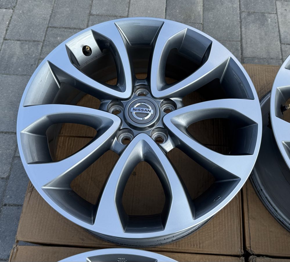 Oryginalne felgi Nissan X-trail Juke Pulsar Qashqai 5x114.3 17" TPMS