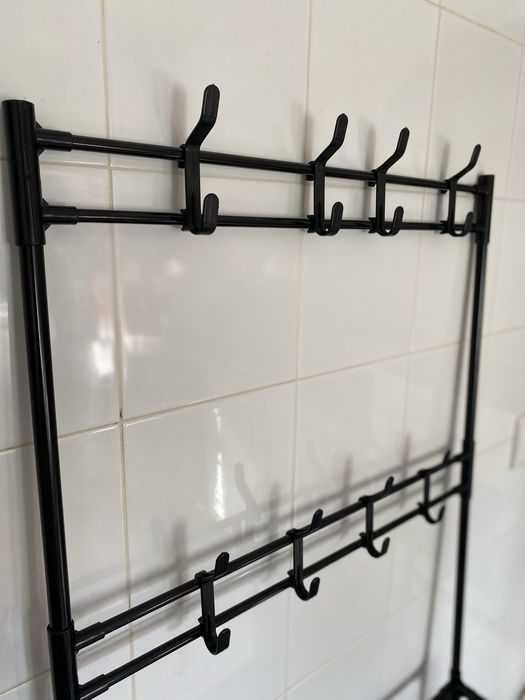 Напольная вешалка для одежды с полками и крючками. Вішалка для одягу