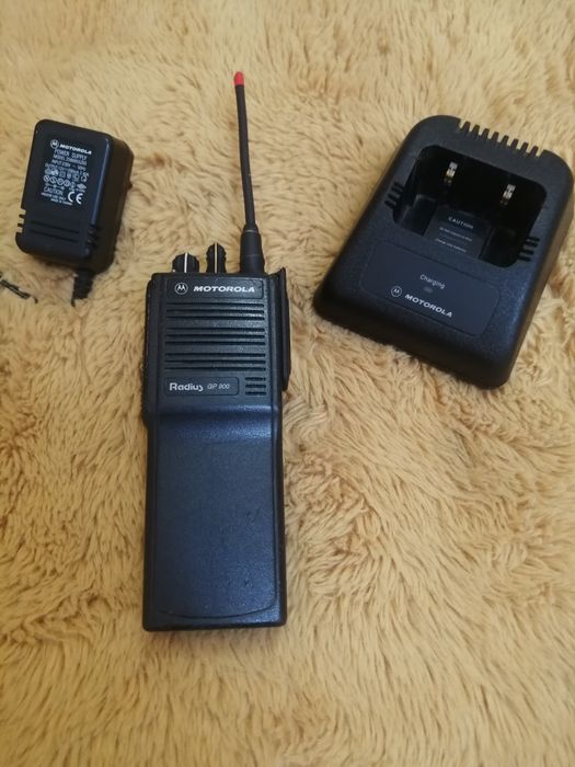 Krótkofalówka radio Motorola Radius GP900.