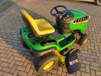 Traktorek John Deere. NISKI PRZEBIEG