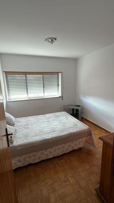 Quarto no Monte da Caparica