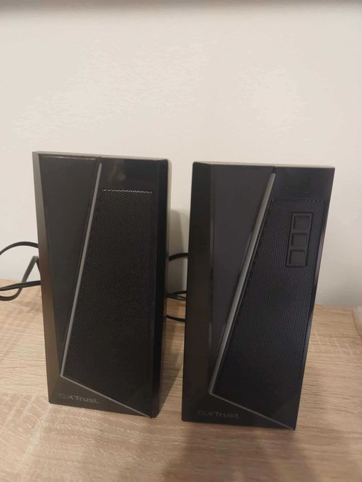 Głośniki komputerowe Trust (2.0) – USB + mini jack, czarne
