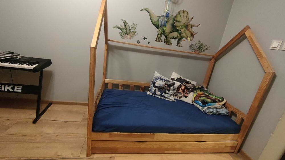 Łóżko domek 160cm dziecięce