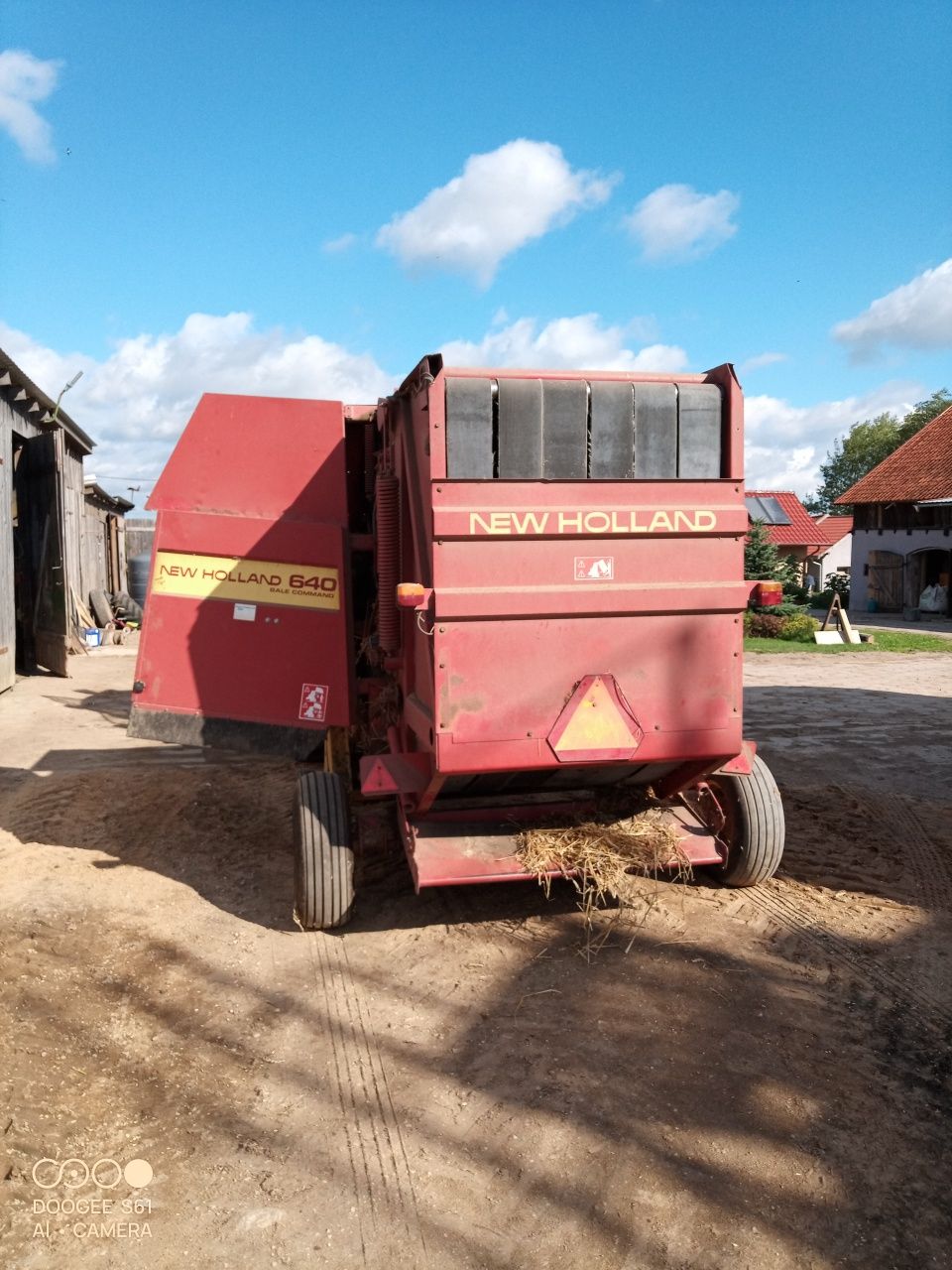 Prasa New Holland 640