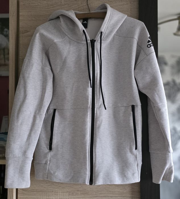 Bluza adidas z kapturem