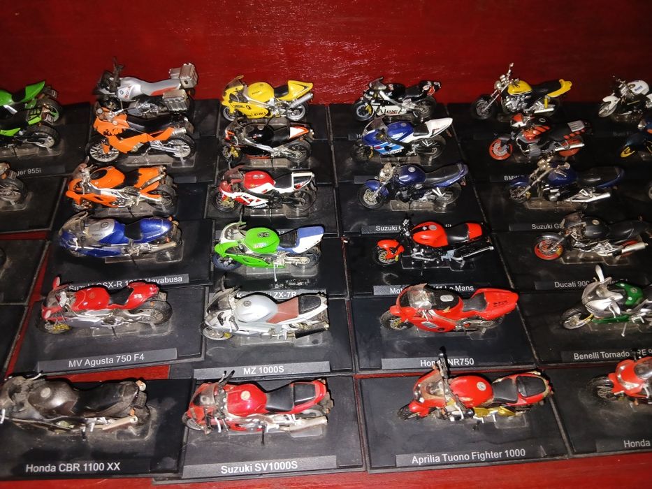 34 grande moto por  6,50 € cada