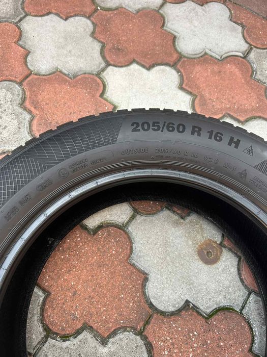 Continental Opony zimowe 205/60/16