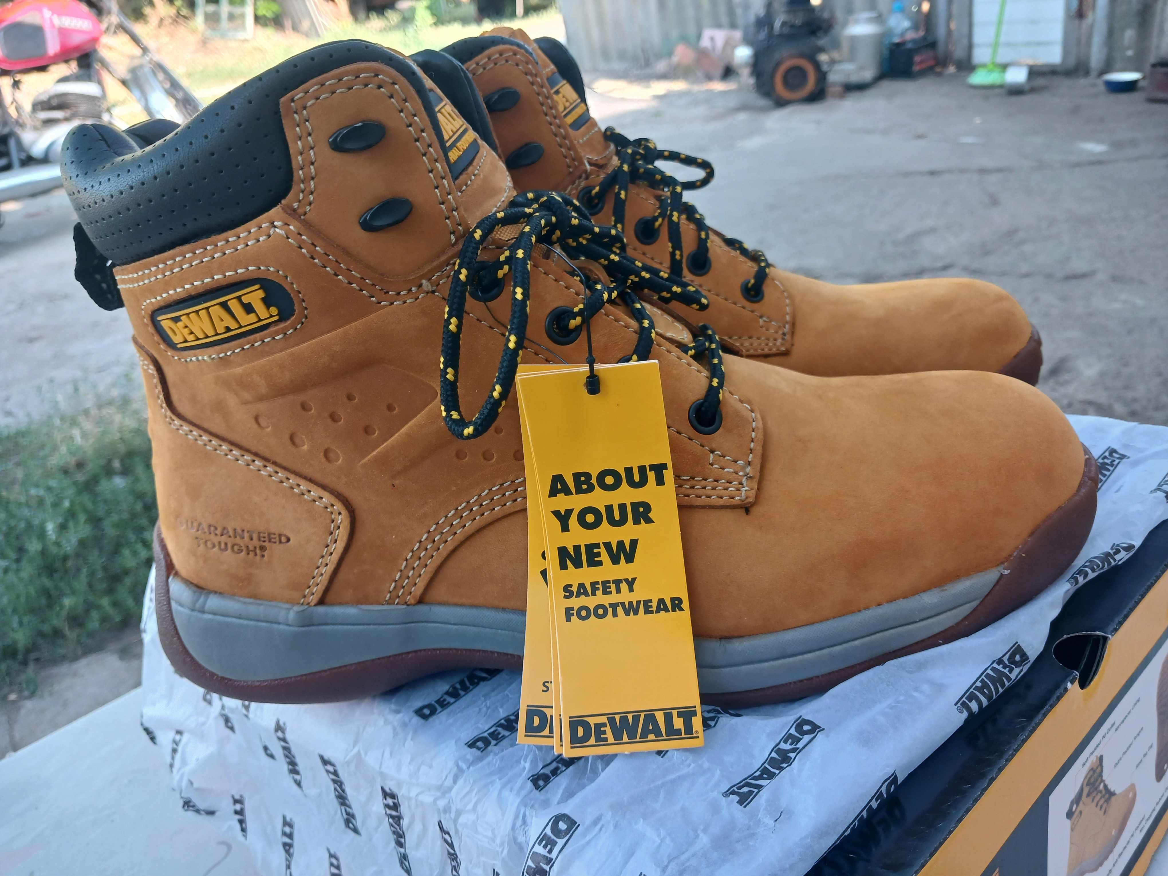 Ботинки DeWalt 42 р