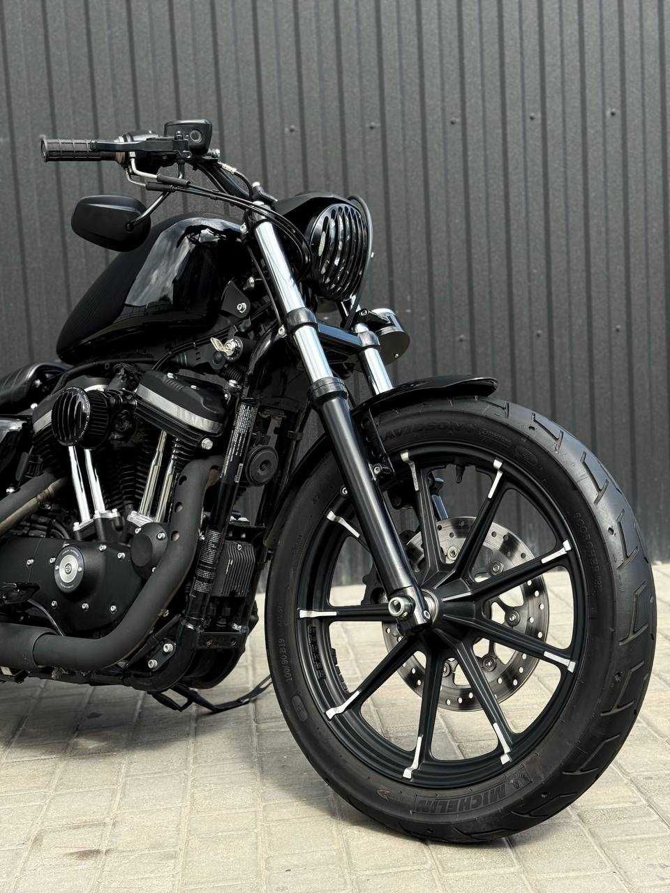 2022 Harley Davidson XL883