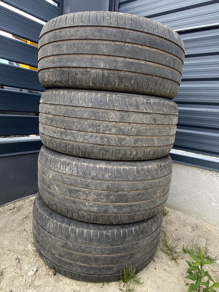 Шини Michelin 275/45 r20