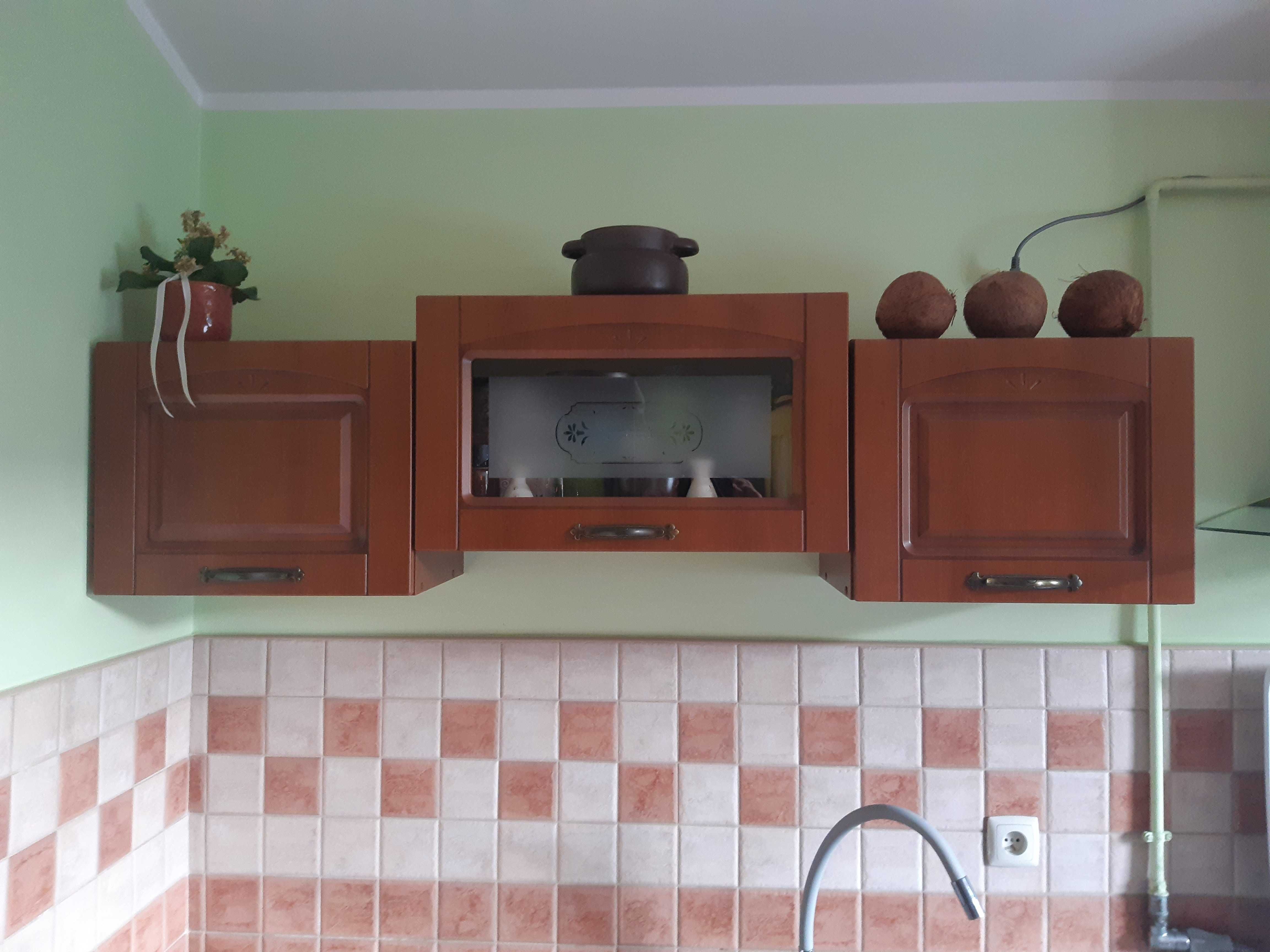 Meble kuchenne. Szafki stojące, wiszące, szuflady