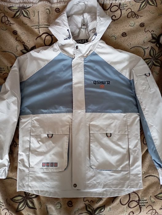 ЦІНУ ЗНИЖЕНО!!Вітровка нова. 3XL