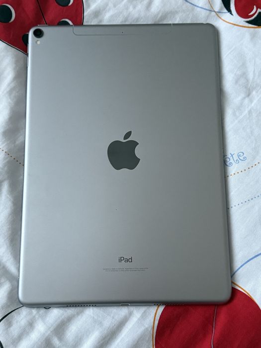 IPad 10.5 дюйма 256 гб, 2017 року, Wi-Fi