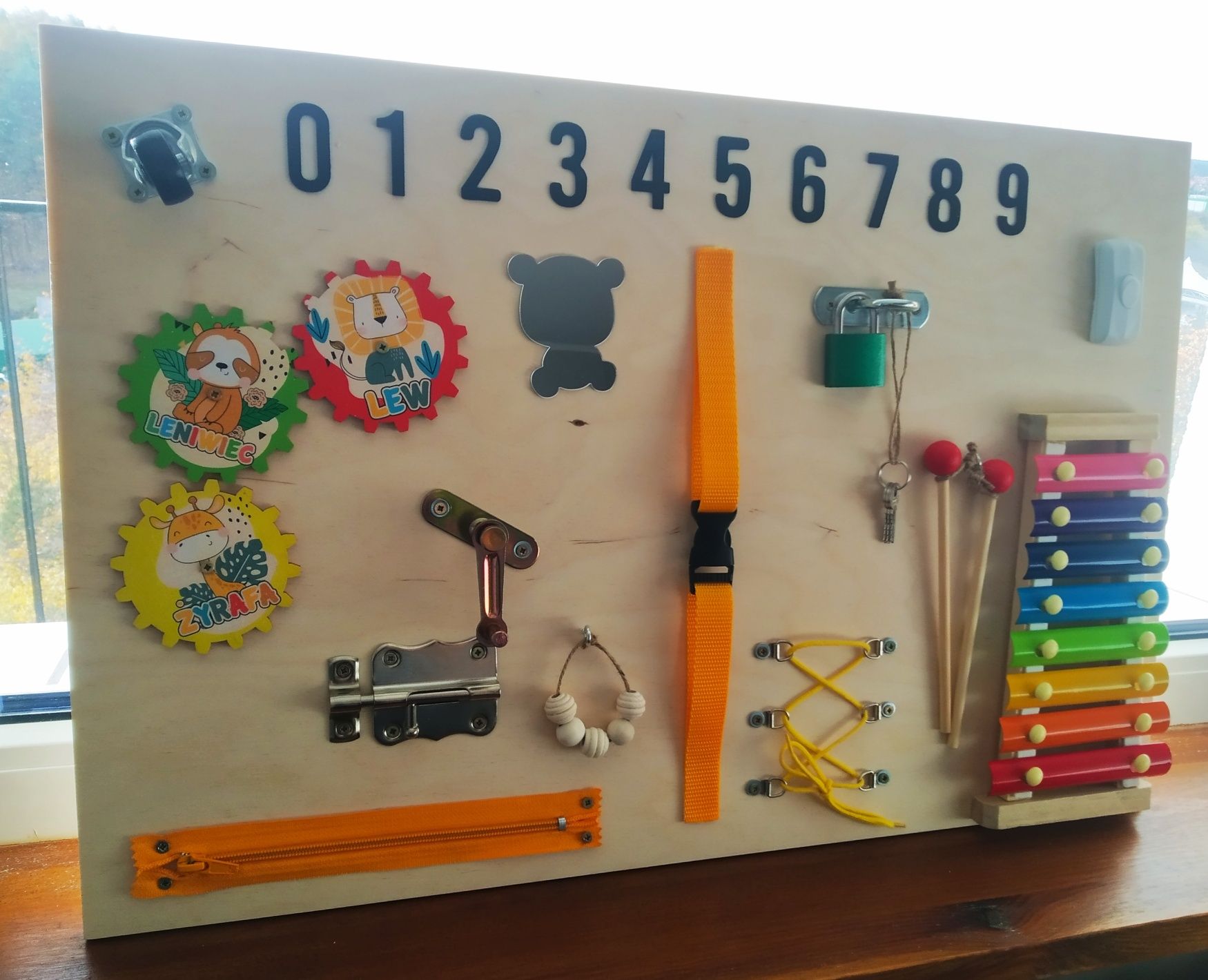 Nowa duża tablica manipulacyjna edukacyjna sensoryczna Montessori XL