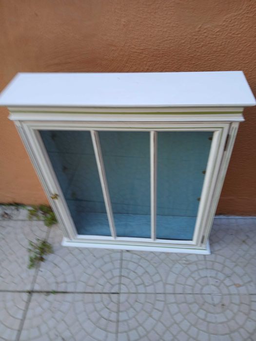 Movel de parede para miniaturas