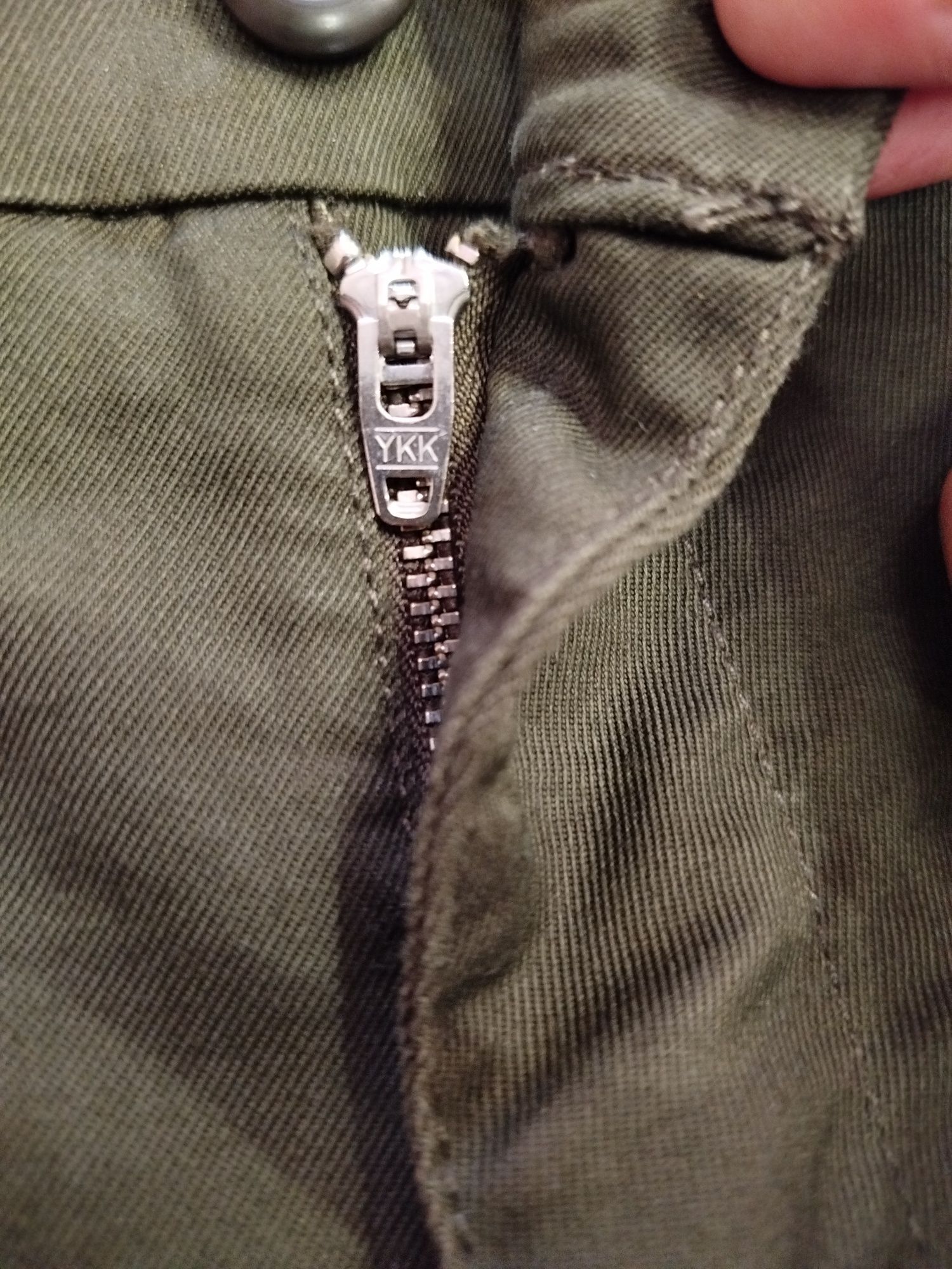 Carhartt WIP штани карго