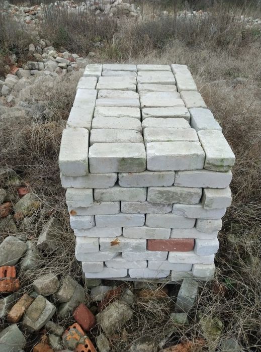 Продам быушный керпич