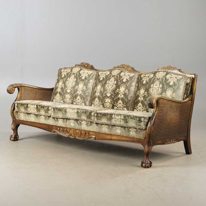 Sofa w stylu Chippendale