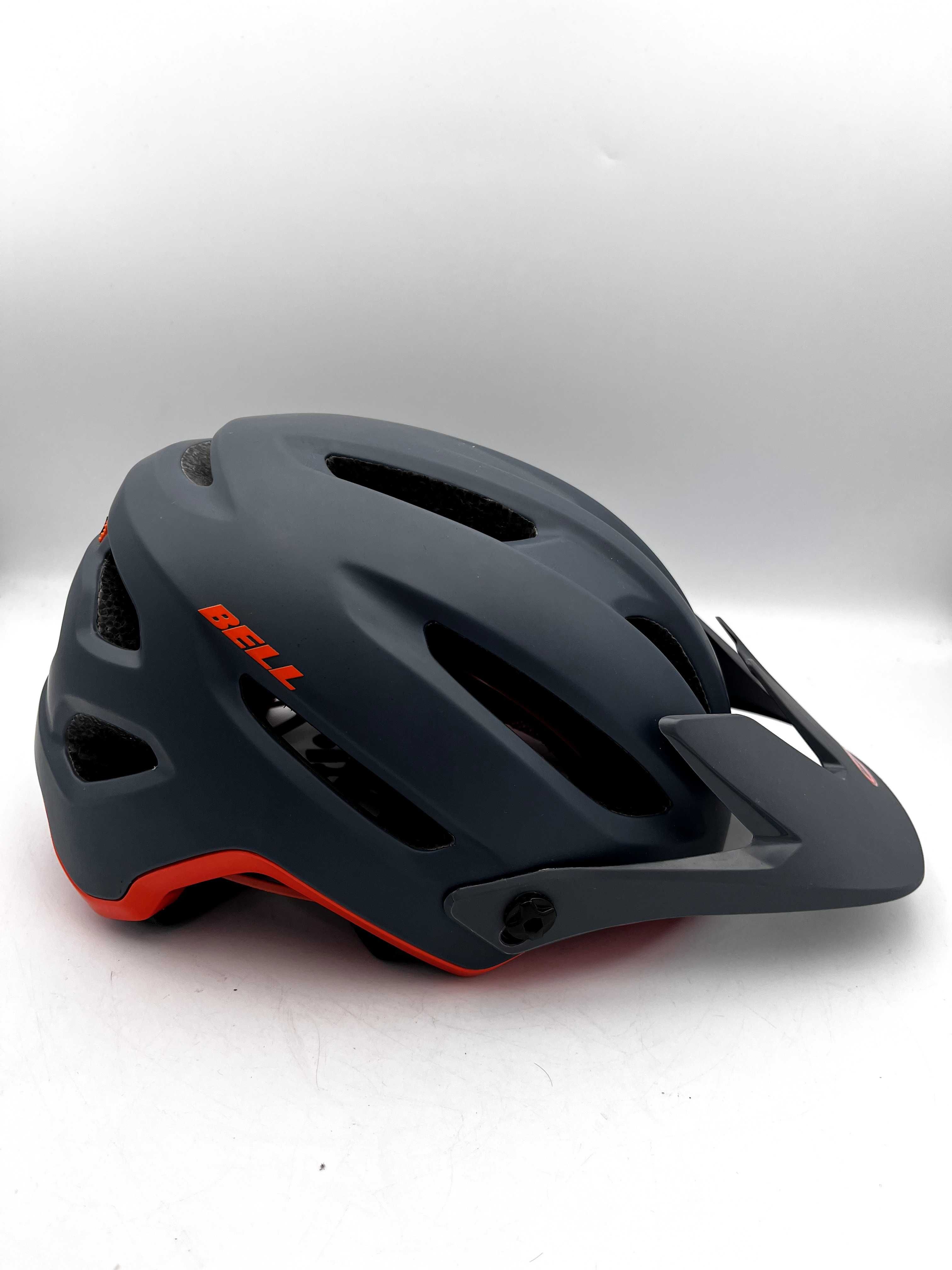 Powystawowy Kask Rowerowy Bell 4Forty Mips r. S (52-56cm)