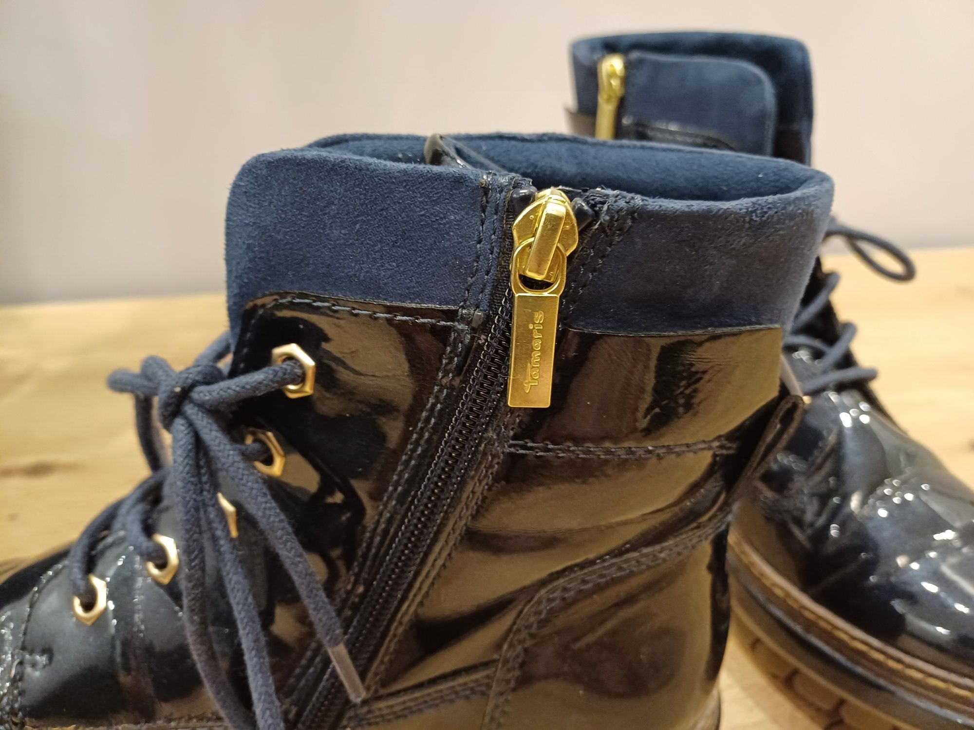 Buty Tamaris botki zimowe rozmiar 39 damskie kozaki trapery
