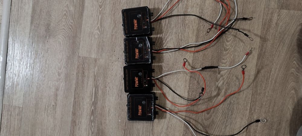 Балансир PowMr 24 вольта