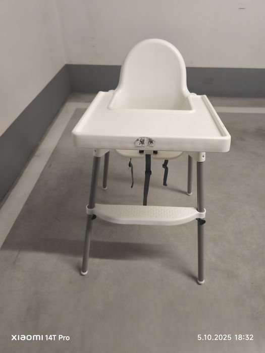 IKEA Antilop z podnóżkiem