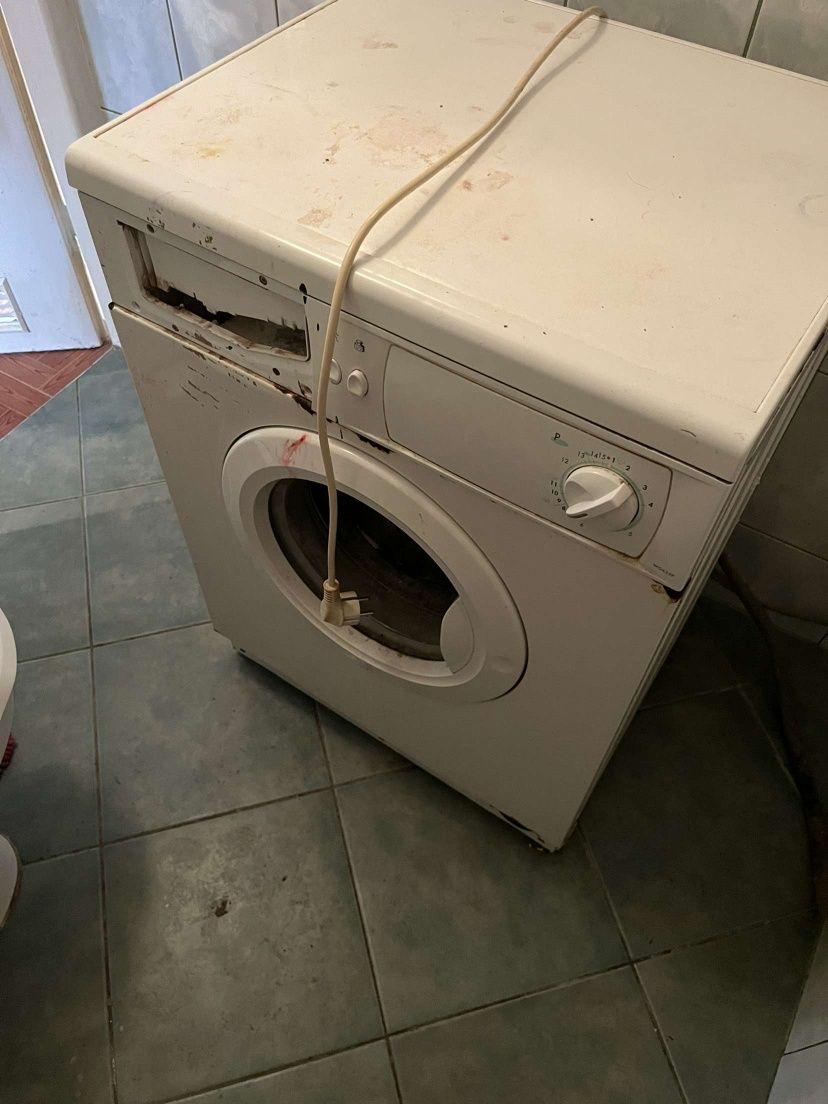 Oddam za darmo meble wypoczynek drzwi..