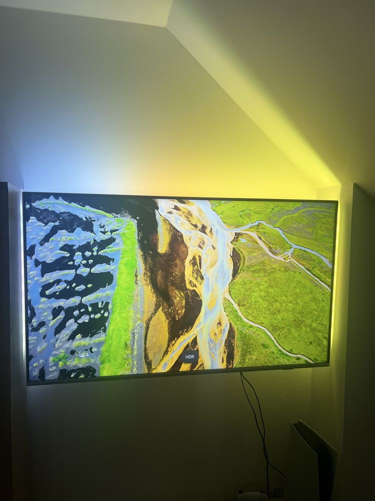 TV phillips 55PUS8057/12 4K android TV
