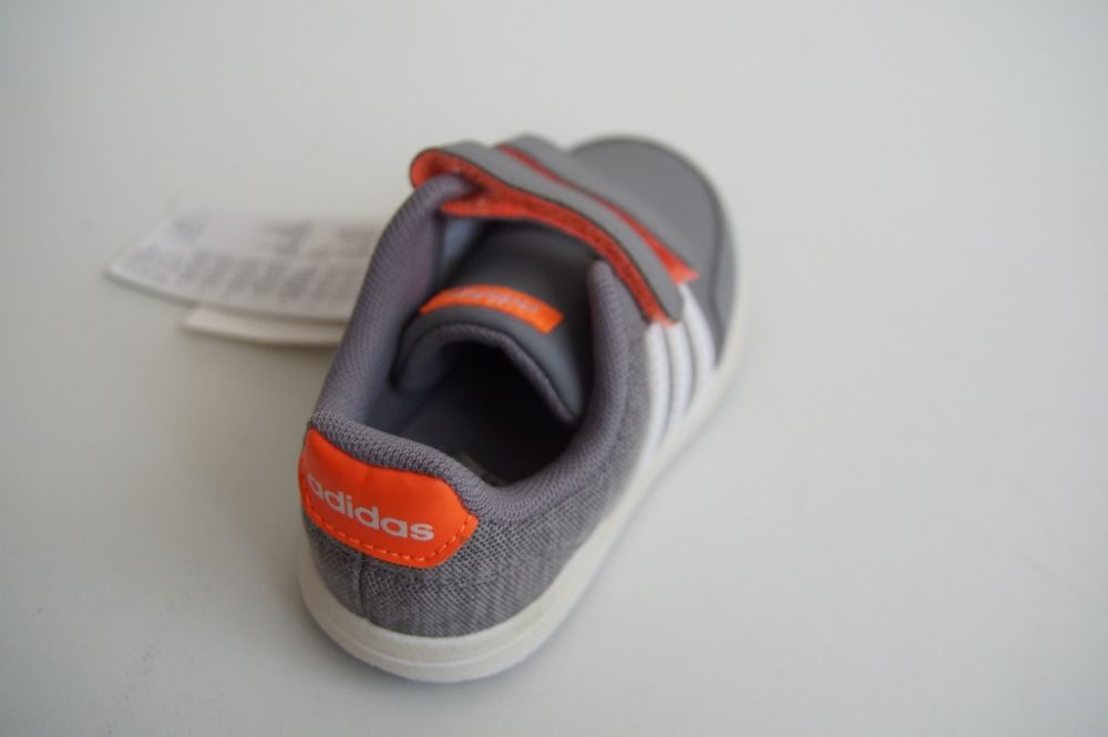 nowe buciki Adidas VS Switch 2 CMF INF DB1859 r 25 14.5 cm